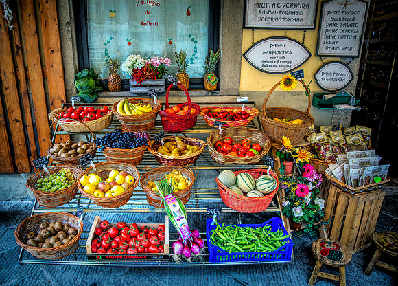 Market and Sandwich Shop